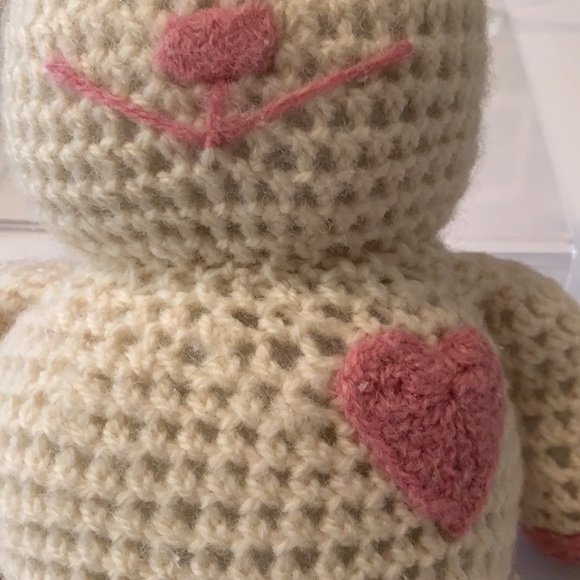 VINTAGE HANDMADE CROCHET PLUSH/STUFFED ANIMAL/BEAR OR BUNNY W/ PINK HEART 12” - Picture 3 of 6
